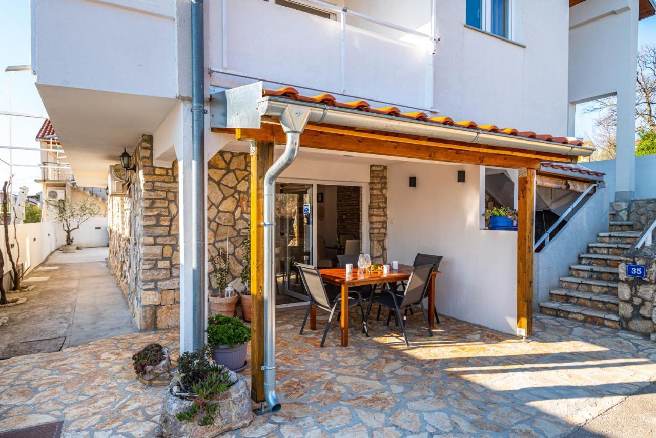 Maia Lena Apartman Jasenice  Kültér fotó